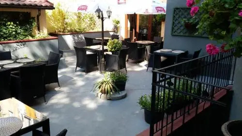 Honey Hostel