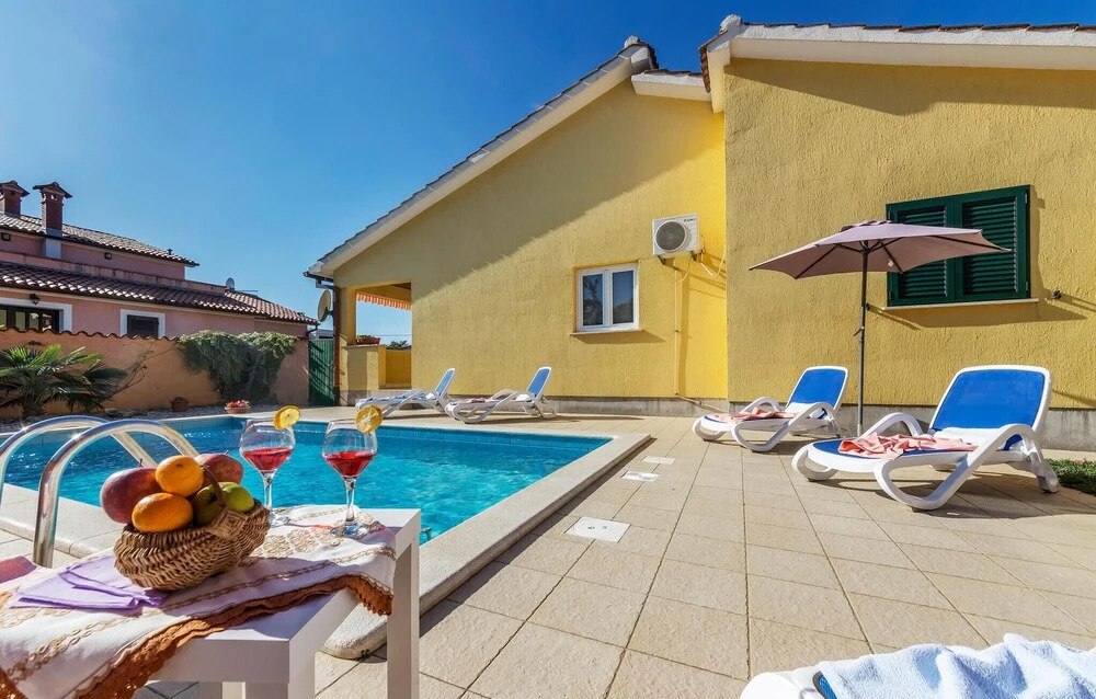Amazing Home In Labin