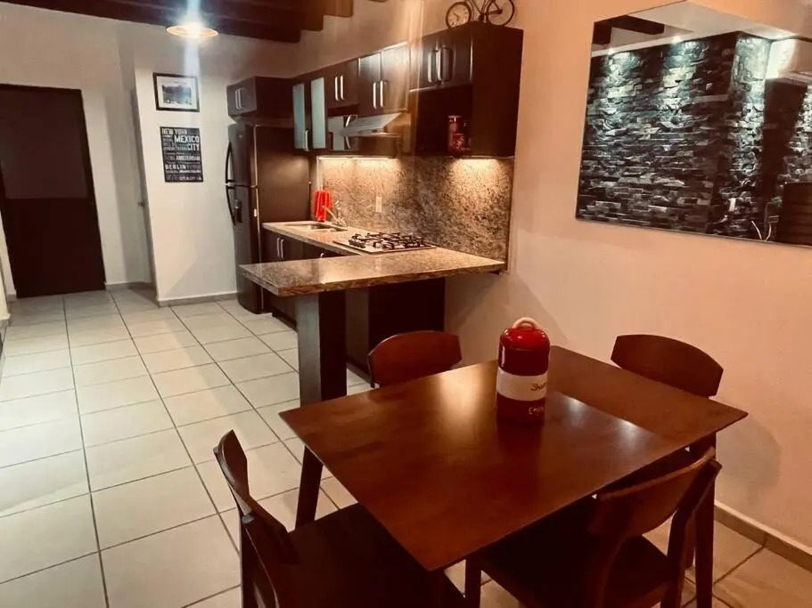 Cómodo y bonito apartamento con alberca
