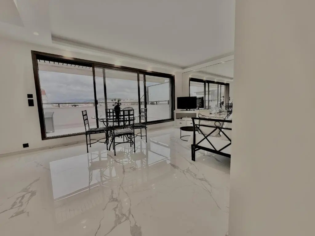 Апартаменты Residence Gray d'Albion Studio DEL562	