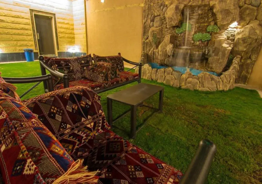 Anwar Chalets