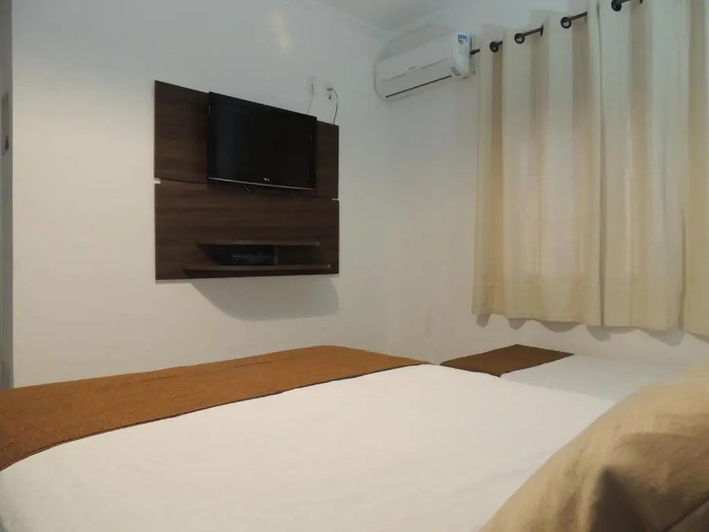 Hotel Novo Horizonte - Monte Sião - MG