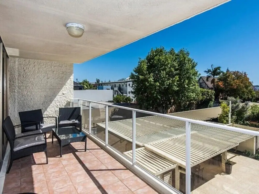 South Perth Deluxe Apartment