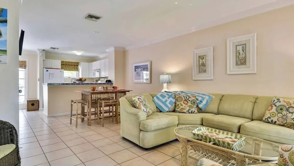 Beach House Condo by AvantStay