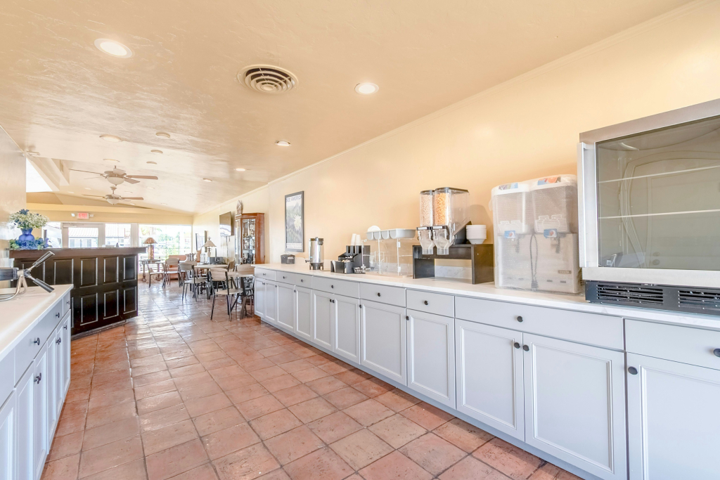 Historic Coronado Motor Hotel by OYO