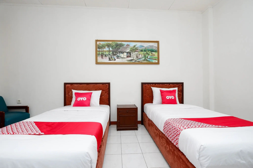 SUPER OYO Capital O 1644 Hotel Griya Kencana