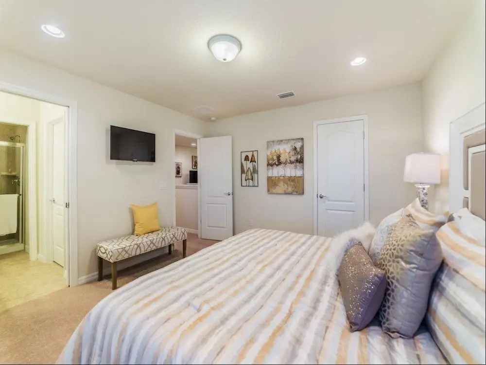Windsor at Westside 2019 - Four Bedroom Townhome with Private Pool