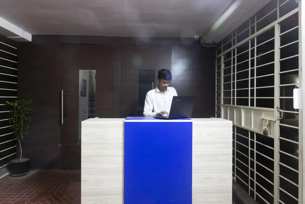Shree Omkar Executive by OYO Rooms