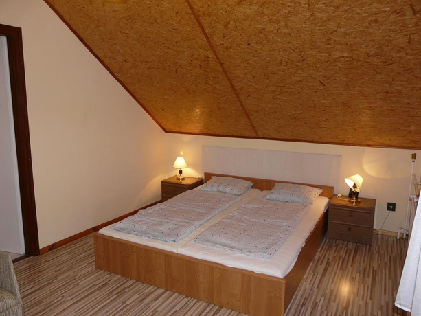 Tanay Vendégház