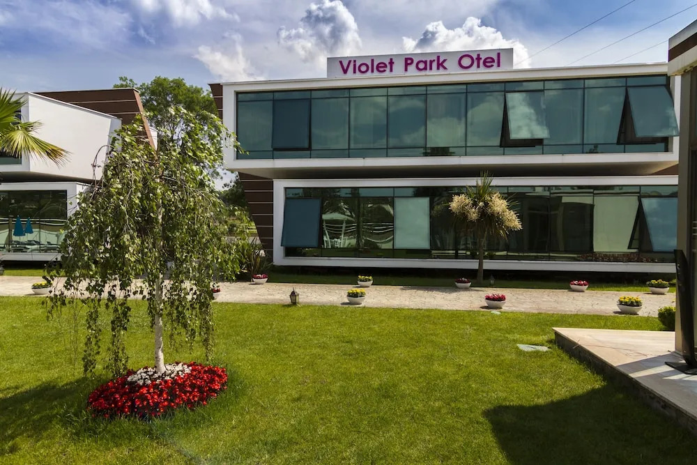 Violet Park Hotel