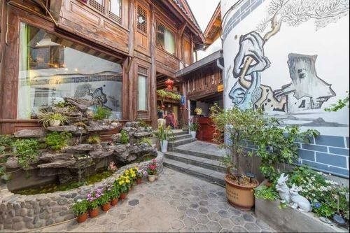 Floral Hotel·Yunjing Zhinan Hotel(Dayan Gucheng dashuiche store)