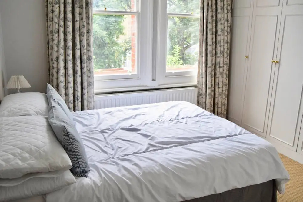 Elegant 2 Bedroom Chelsea Flat With Roof Terrace