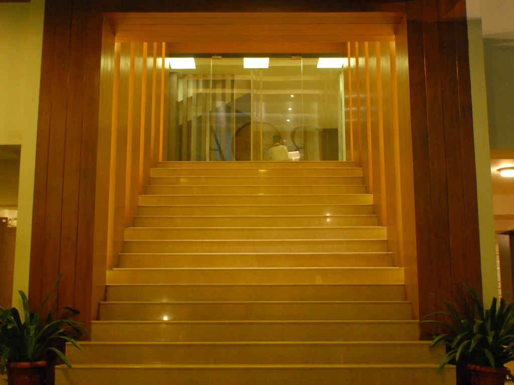 The Roa Hotel