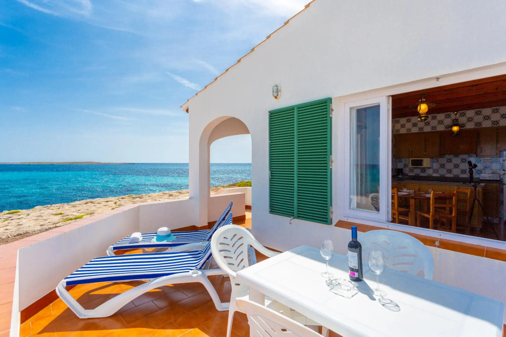 Voramar Waterfront: Walk to Beach, Sea Views, A/C, WiFi, Car Not Required                            - 2200