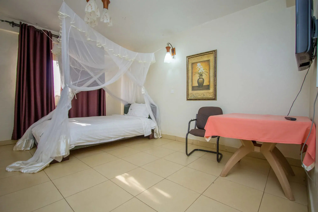 ARCH APARTMENTS and HOTEL