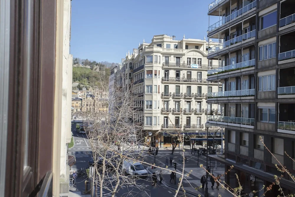 Urbieta Center Iberorent Apartments