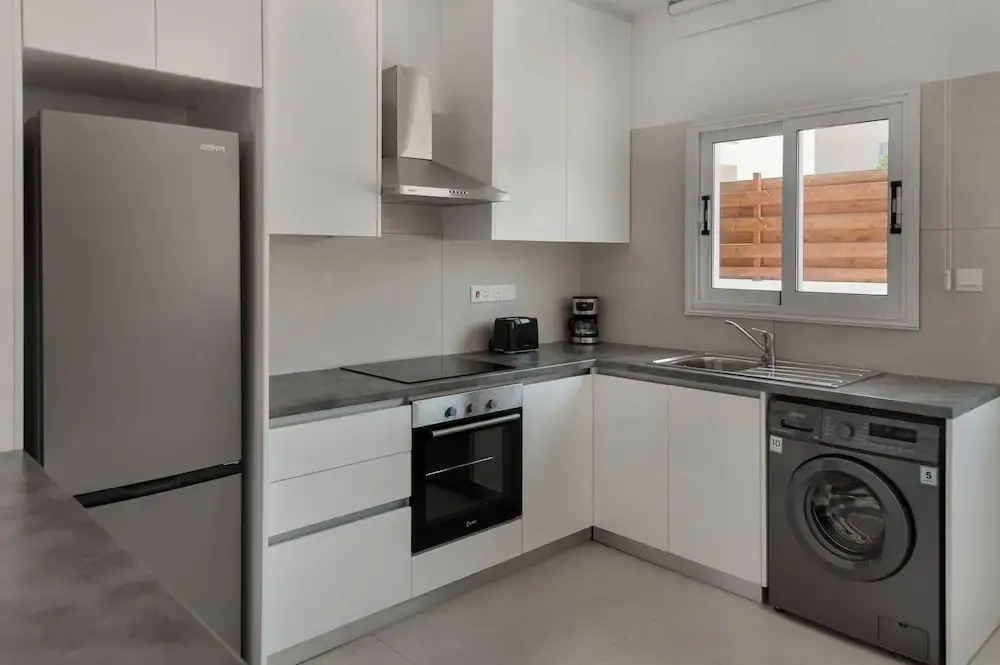 Phaedrus Living Olga Residence