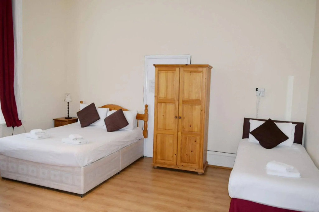 The Black Lion Pub & Boutique Guesthouse
