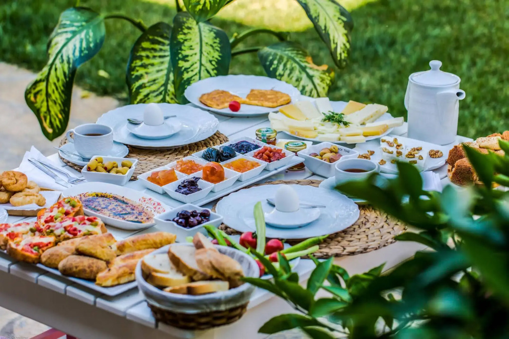 Cunda Esen Hotel