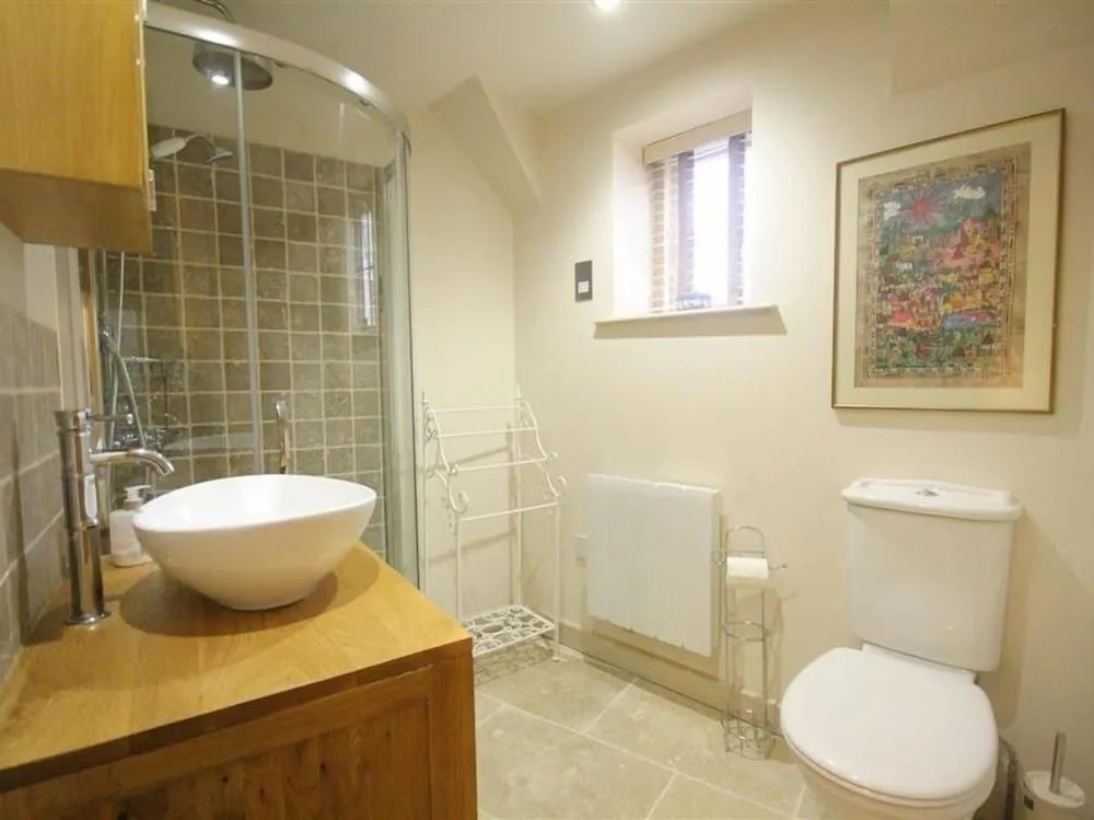 Coach House Burford, Burford