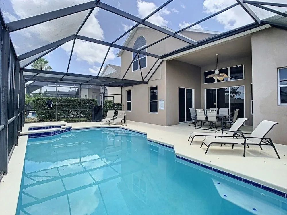 6 Bed Close To Disney In A Gated Resort Community 6 Bedroom Villa by Redawning