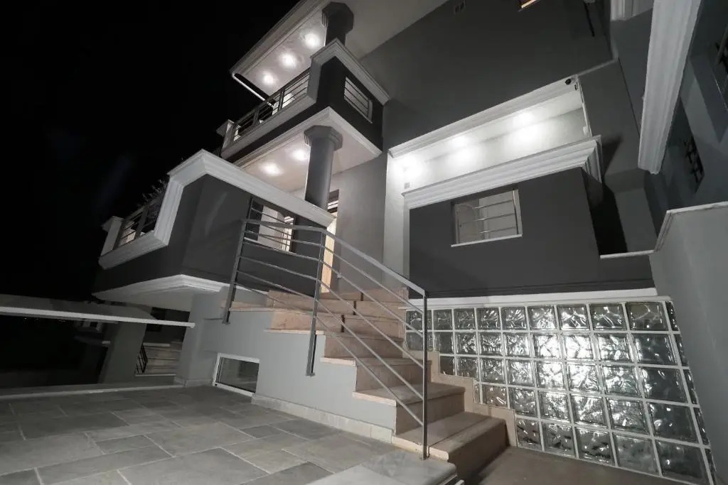5 Luxury Apartments Ioannina