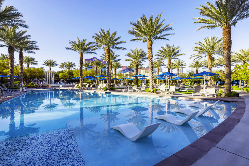 Club Wyndham Desert Blue