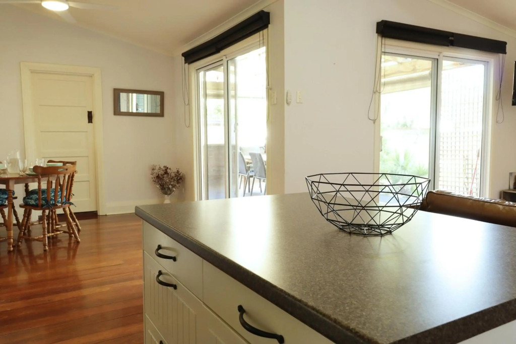 South Freo Bungalow The Hidden sanctuary with Spa Bath