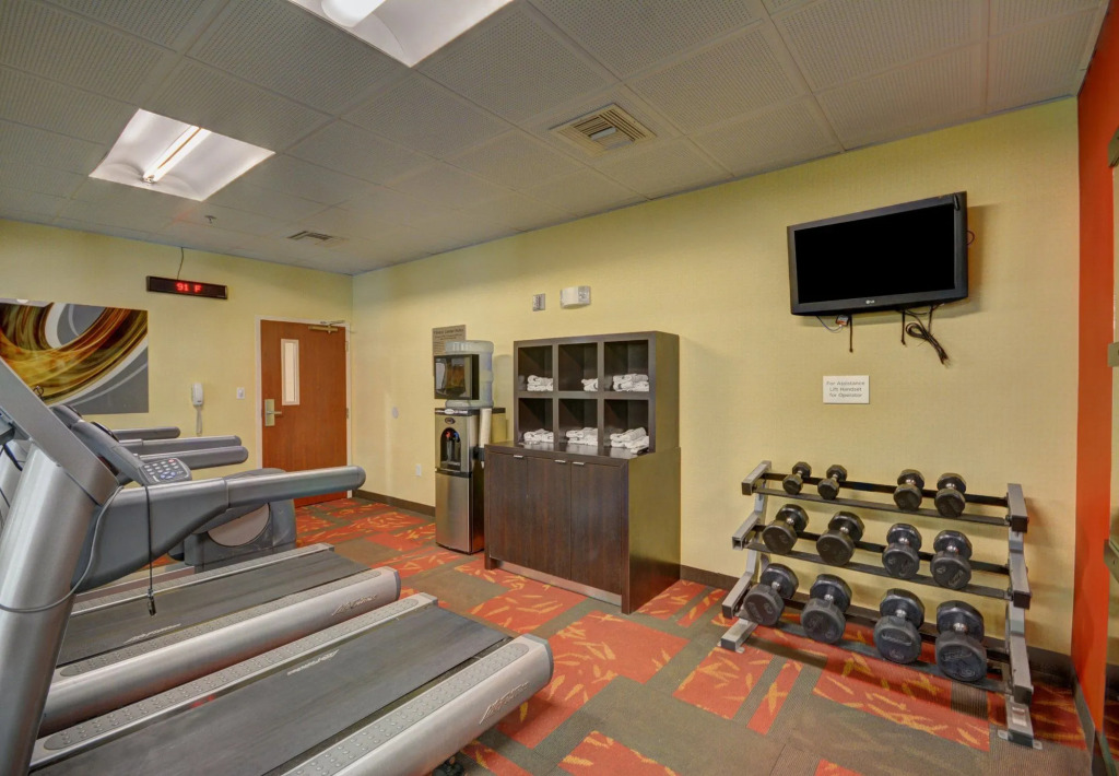 Courtyard by Marriott Lafayette Airport