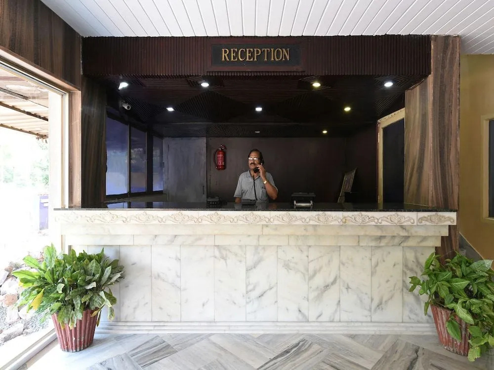 OYO 18993 Hotel Jyoti Swaroopa