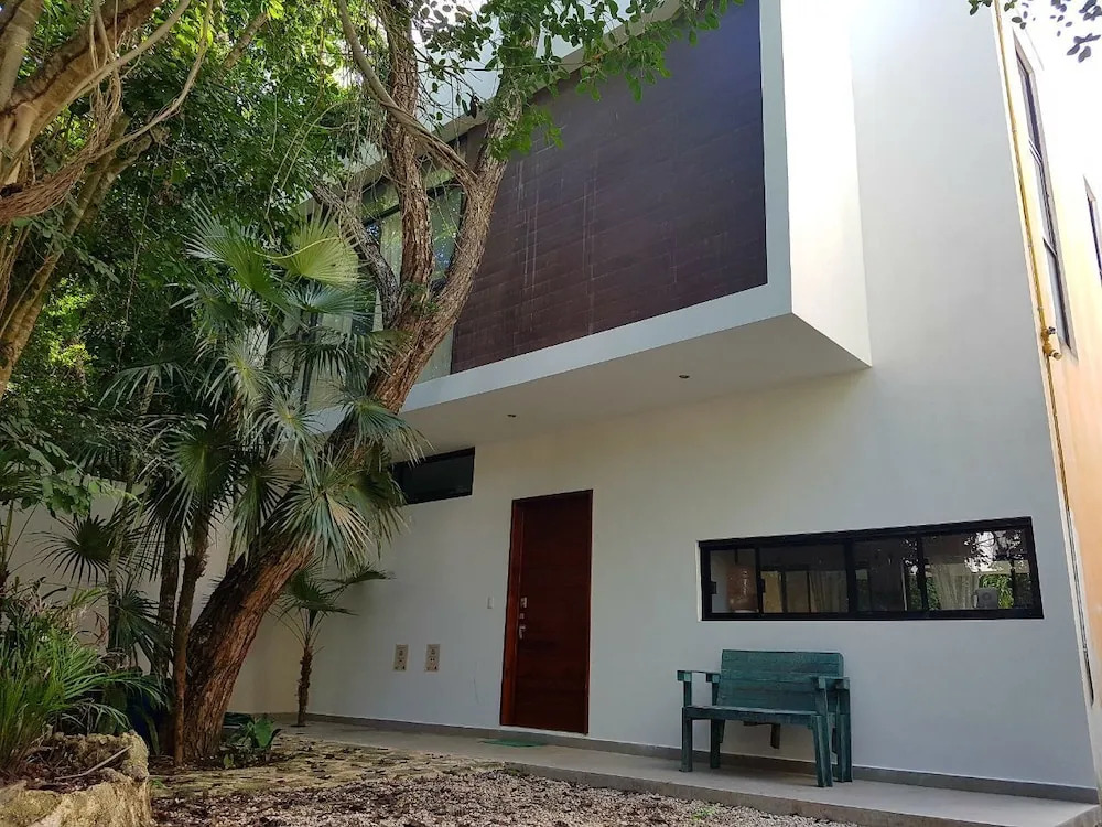 Relaxing Casa Tzalam 3BR Surrounded by nature by Happy Address