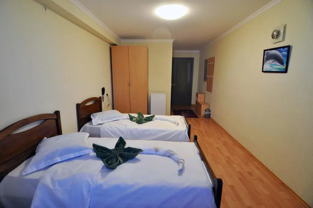 Sun Rise Hotel