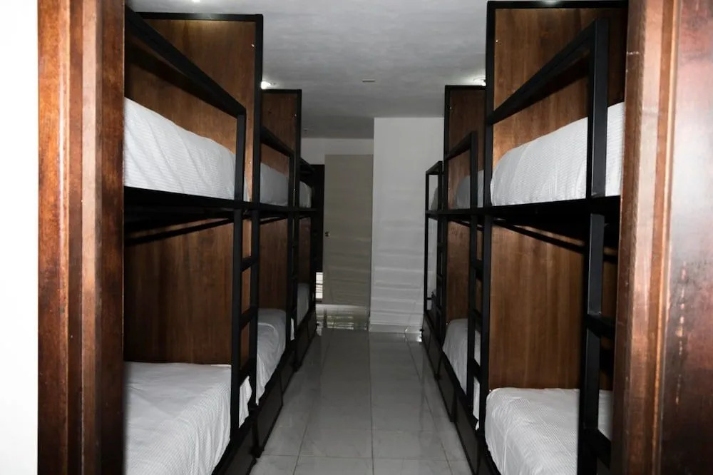 Hostal Tokio