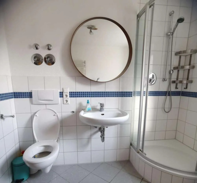 Apartment Close to Lake Ferienwohnung Seenah