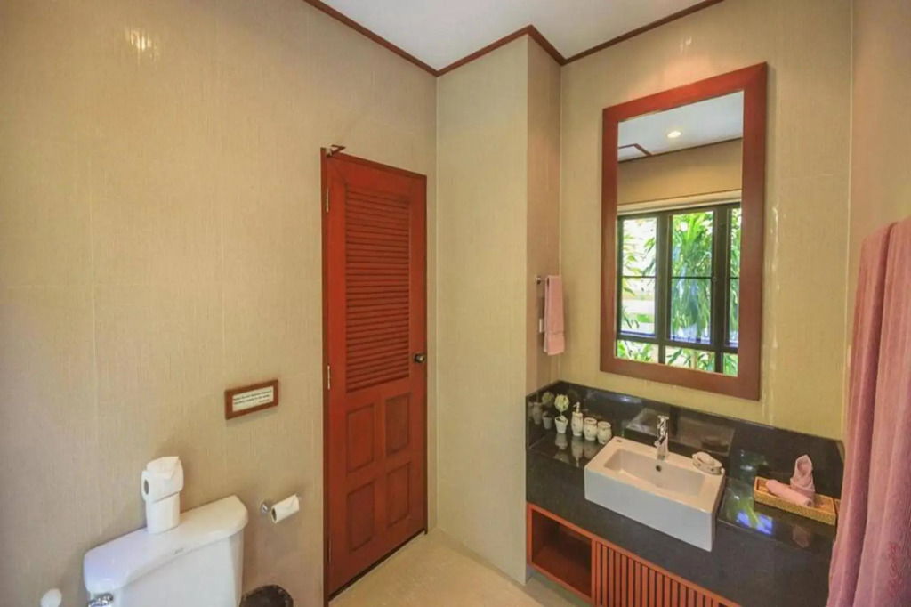 Baan Bua Estate Villas by TropicLook