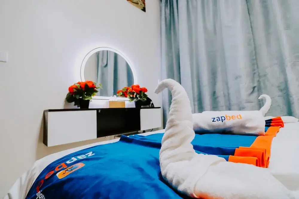 ZAPBED House  REV 706