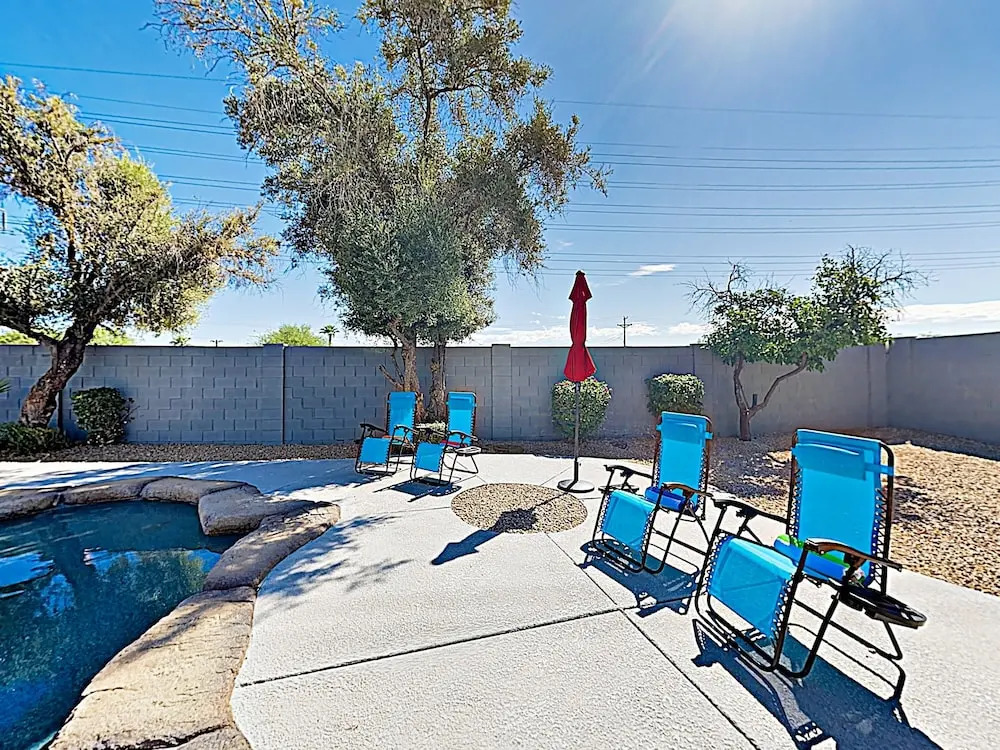 New Listing! Luxury Home: Heated Lagoon-Style Pool Home