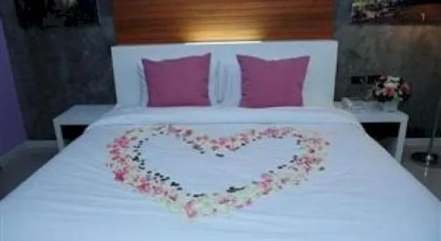 M Residence & Hotel