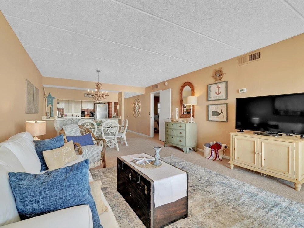 J7 Amelia South 2 Bedroom Condo by RedAwning, Fernandina Beach