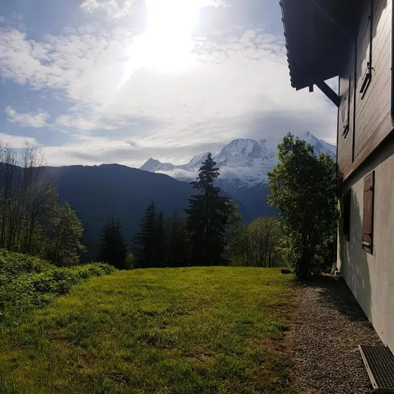 Appartement Saint Gervais les Bains vue imprenable Mont Blanc