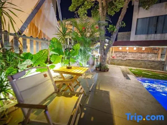 Weizhou Island Haipanwan Homestay