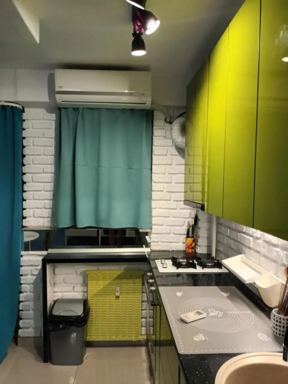 Manooy Studio 2