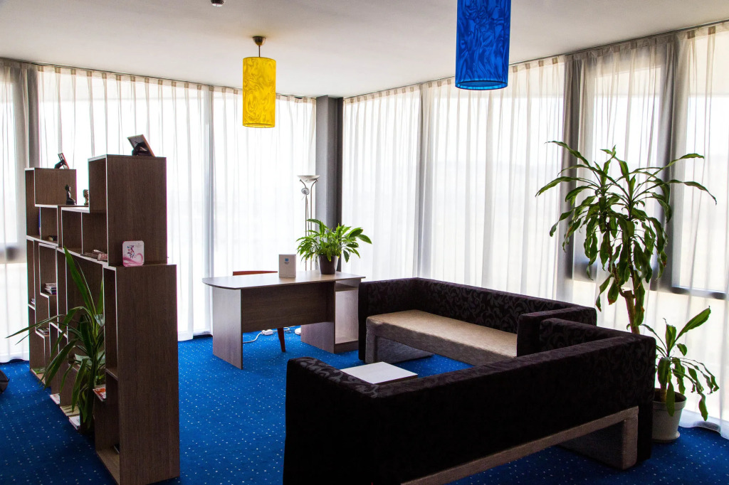 West City Hotel