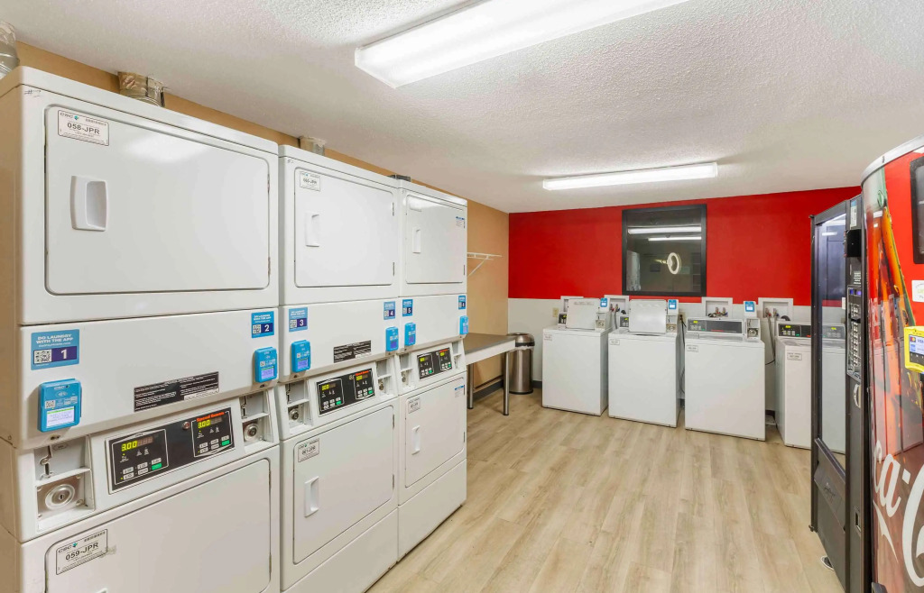 Extended Stay America Suites - St Louis - Westport - E Lackland Rd