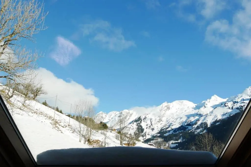 Chalet Coup de Coeur+Vehicule 4*4 ; 9 Places a Dispo