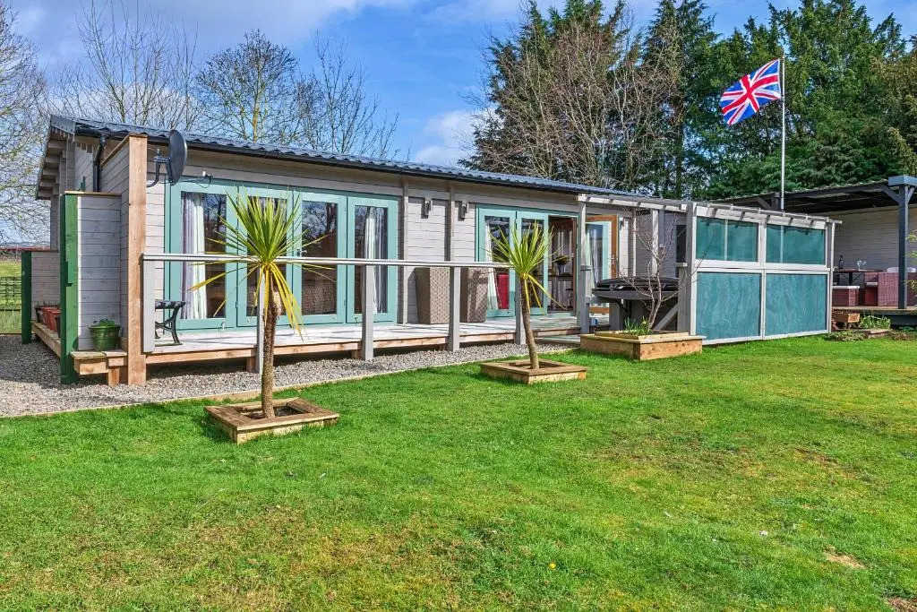 Garden Lodge