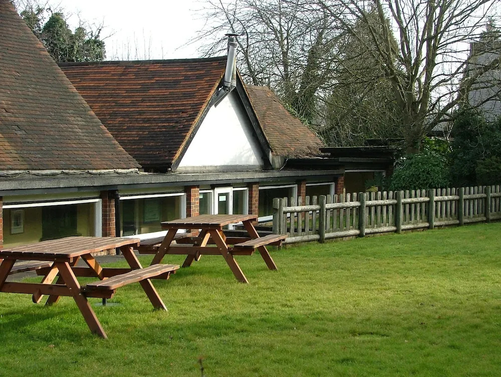 Roebuck Inn