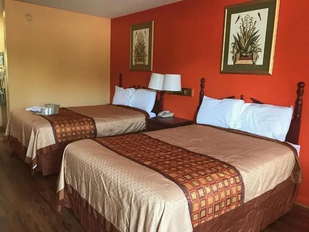 Key West Inn - Clanton