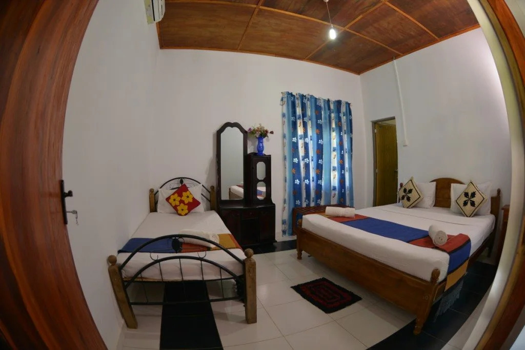 Peacocklodge