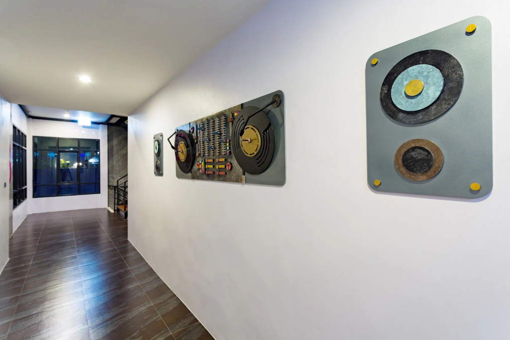 OneLoft Hotel